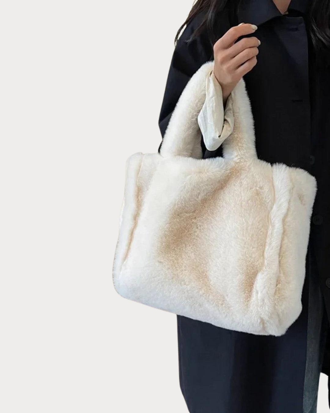 Maxi Fluffy Shopper aus Kunstfell